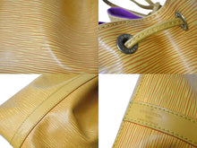 Load image into Gallery viewer, LOUIS VUITTON ルイヴィトン ショルダーバッグ プチ ノエ エピ M44109 タッシリーイエロー ゴールド金具 良品 中古 4b001740