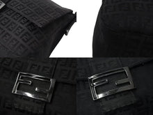 画像をギャラリービューアに読み込む, FENDI フェンディ ズッキーノ マンマバケット キャンバス ワンショルダーバッグ ブラック シルバー金具 8BR001 美品 中古 4b001745