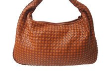 Load image into Gallery viewer, 極美品 BOTTEGA VENETA ボッテガヴェネタ イントレチャート ホーボー ハンドバッグ レザー オレンジ ワンショルダー 中古 4b001751