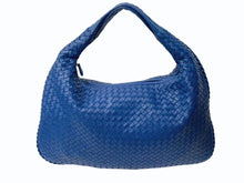 Load image into Gallery viewer, BOTTEGA VENETA ボッテガヴェネタ イントレチャート ホーボー ハンドバッグ レザー ブルー ワンショルダー 美品 中古 4b001752
