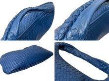Load image into Gallery viewer, BOTTEGA VENETA ボッテガヴェネタ イントレチャート ホーボー ハンドバッグ レザー ブルー ワンショルダー 美品 中古 4b001752