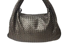 Load image into Gallery viewer, BOTTEGA VENETA ボッテガヴェネタ イントレチャート ホーボー ハンドバッグ レザー ゴールド ワンショルダー 美品 中古 4b001753