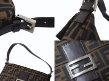 画像をギャラリービューアに読み込む, FENDI フェンディ マンマバケット ワンショルダーバッグ 26424 ズッカ柄 ブラウン キャンバス レザー シルバー金具 美品 中古 4b001773