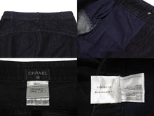 Load image into Gallery viewer, 極美品 CHANEL シャネル デニムパンツ ジーンズ 7部丈 P51773V38776 コットン インディゴ ネイビー金具 サイズ36 中古 4b001818