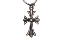 画像をギャラリービューアに読み込む, CHROM EHEARTS クロムハーツクロムハーツ ピアス フープ ピアス タイニーCHクロス クロス シルバー 925 美品 4b010882