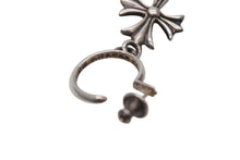 画像をギャラリービューアに読み込む, CHROM EHEARTS クロムハーツクロムハーツ ピアス フープ ピアス タイニーCHクロス クロス シルバー 925 美品 4b010882