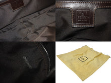 画像をギャラリービューアに読み込む, FENDI フェンディ ハーフムーン マンマバケット ワンショルダーバッグ ズッカ柄 ブラウン キャンバス レザー 美品 中古 4b001877