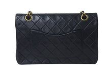 Load image into Gallery viewer, 極美品 CHANEL シャネル マトラッセ25 Wフラップ Wチェーンショルダーバッグ 1番台 ラムスキン ココマーク マットシルバー金具 中古 4b001895