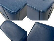 Load image into Gallery viewer, LOUIS VUITTON ルイヴィトン ポンヌフ ハンドバッグ M52055 エピ レザー ブルー フランス製 ゴールド金具 美品 中古 4b001905