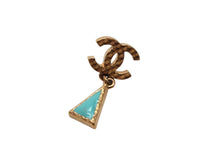 Load image into Gallery viewer, CHANEL シャネル ピアス マトラッセ ココマーク ハート トライアングル ゴールド 両耳用 A18P 重量約6.5g 美品 中古 4b001971