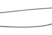 Load image into Gallery viewer, 極美品 CHANEL シャネル ココマーク ネックレス 05V シルバー ホワイト メタル ロゴ アクセサリー ジュエリー 5.8g 中古 4b001974