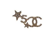 Load image into Gallery viewer, 極美品 CHANEL シャネル ラインストーン ココマーク スター No5 ピアス C22S 両耳用 ゴールド 重量約5.6g 中古 4b001979