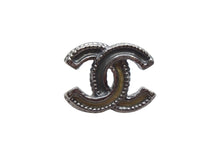 Load image into Gallery viewer, CHANEL シャネル ココマーク ラウンドチェーン ピアス A12A 重量約6.0g グレー イエロー シルバー メタル 両耳用 美品 中古 4b001980