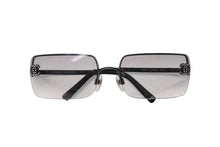 Load image into Gallery viewer, CHANEL シャネル ココマーク ラインストーン サングラス ブラック プラスチック メタル 62◻︎15 4104 アイウェア 小物 メガネ 美品 中古 4b001988