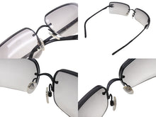 Load image into Gallery viewer, CHANEL シャネル ココマーク ラインストーン サングラス ブラック プラスチック メタル 62◻︎15 4104 アイウェア 小物 メガネ 美品 中古 4b001988