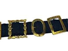 Load image into Gallery viewer, CHANEL シャネル ココマーク ベルト バックル エングレービング ベルト CHANEL PARIS Rue Cambon ゴールド ブラック 美品 中古 4b001994
