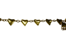 Load image into Gallery viewer, CHANEL シャネル チェーンベルト 重量約258.1g 93P刻印 ココマーク ハートモチーフ ゴールド メタル GP 美品 中古 4b001995