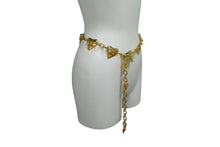 Load image into Gallery viewer, CHANEL シャネル チェーンベルト 重量約258.1g 93P刻印 ココマーク ハートモチーフ ゴールド メタル GP 美品 中古 4b001995