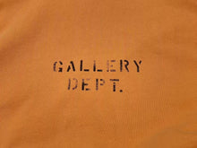 画像をギャラリービューアに読み込む, gallerydept ギャラリー デプト ロゴプルオーバーパーカー コットン センターロゴ バックロゴ サイズXL オレンジ 良品 中古 4b002019