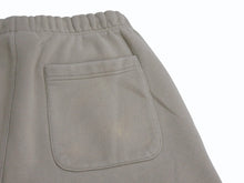 Load image into Gallery viewer, フィアオブゴッド エッセンシャルズ fog ESSENTIALS ショートパンツ カーキ コットン ポリエステル サイズM 美品 中古 4b002025