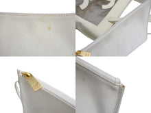 Load image into Gallery viewer, CHANEL シャネル トートバッグ ハンドバッグ 9番台 ココマーク ビニール パテントレザー アイボリー クリア ゴールド金具 美品 中古 4b002049