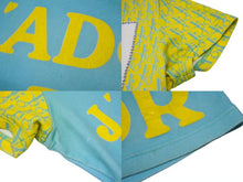 画像をギャラリービューアに読み込む, Christian Dior クリスチャンディオール ガリアーノ期 トロッター ナンバリングTシャツ Vネック 5E16155950 ライトブルー イエロー ライトグリーン 水色 サイズ US 8 中古 4b002080