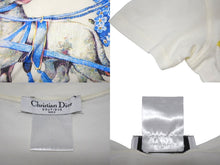 画像をギャラリービューアに読み込む, Christian Dior クリスチャンディオール ロマンティック 半袖Ｔシャツ Vネック 天使 花 犬 プリント ホワイト ジョンガリアーノ 良品 中古 4b002085