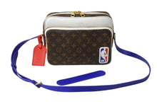 画像をギャラリービューアに読み込む, 極美品 LOUIS VUITTON x NBA ルイヴィトン モノグラム M45584 ナイルメッセンジャーPM ショルダーバッグ 中古 4b002168