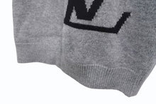 画像をギャラリービューアに読み込む, 新品未使用 LOUIS VUITTON ルイヴィトン タイガーインタルシア刺繍 RM221H56HMN77W グレー ウール サイズXL 中古 4b002173