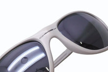 画像をギャラリービューアに読み込む, OAKLEY オークリー FROGSKINS フロッグスキン サングラス アイウェア ホワイト グレー アメリカ製 美品 中古 4b002216