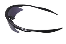 画像をギャラリービューアに読み込む, OAKLEY オークリー M FRAME エムフレーム サングラス アイウェア ブラック サーフ ビーチ アメリカ製 美品 中古 4b002217