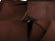 Load image into Gallery viewer, LOUIS VUITTON ルイヴィトン モノグラム パピヨン26 ハンドバッグ M51386 ブラウン ロゴ ゴールド金具 美品 中古 4b002228
