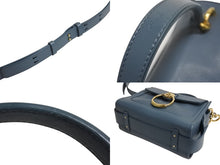 Load image into Gallery viewer, Chloe クロエ テス 2WAY スモール ハンドバッグ ショルダーバッグ カーフ ゴールド金具 ブルー 美品 中古 4b002245