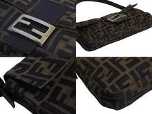 画像をギャラリービューアに読み込む, FENDI フェンディ マンマバケット ワンショルダーバッグ 26424 ズッカ柄 ブラウン キャンバス レザー シルバー金具 美品 中古 4b002247