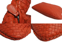 Load image into Gallery viewer, BOTTEGA VENETA ボッテガヴェネタ イントレチャート ホーボー ワンショルダーバッグ 115653 レザー レッド 美品 中古 4b002267