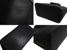 Load image into Gallery viewer, LOUIS VUITTON ルイヴィトン アルマPM ハンドバッグ M52142 エピ レザー ブラック ゴールド金具 美品 中古 4b002279