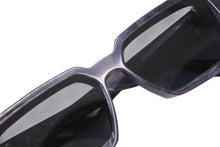 画像をギャラリービューアに読み込む, LOUIS VUITTON ルイヴィトン 1.1 ミリオネア サングラス Z1326E 8G7 サイズ58□17 145 ネイビー グレー マーブル 美品 中古 4b002281
