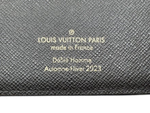 Load image into Gallery viewer, LOUIS VUITTON ルイヴィトン モノグラム ポルトフォイユ ミュルティプル 二つ折り財布 M82573 ブラウン 美品 中古 4b002291