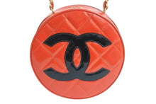 Load image into Gallery viewer, CHANEL シャネル ヴィンテージ ラウンド バニティバッグ チェーンハンドル ココマーク パテント レッド 激レア 美品 中古 4b002305