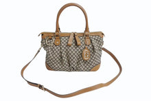 画像をギャラリービューアに読み込む, GUCCI グッチ スーキー ハンドバッグ 247902 GGスプリームキャンバス レザー ブラウン ベージュ ゴールド金具 美品 中古 4b002306