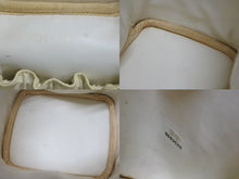 Load image into Gallery viewer, CHANEL シャネル ココマーク バニティバッグ ハンドバッグ 8番台 縦型 キャビアスキン ピンク ゴールド金具 良品 中古 4b002309