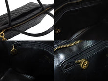 Load image into Gallery viewer, 極美品 CHANEL シャネル 復刻トートバッグ ハンドバッグ ココマーク ロゴ 鞄 7番台 キャビアスキン ブラック ゴールド金具 中古 4b002324