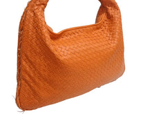 Load image into Gallery viewer, BOTTEGA VENETA ボッテガヴェネタ イントレチャート ホーボー ワンショルダーバッグ 115654 レザー オレンジ 良品 中古 4b002379