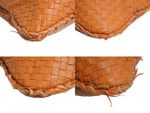 Load image into Gallery viewer, BOTTEGA VENETA ボッテガヴェネタ イントレチャート ホーボー ワンショルダーバッグ 115654 レザー オレンジ 良品 中古 4b002379