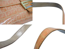 画像をギャラリービューアに読み込む, FENDI フェンディ ズッキーノ柄 マンマバケット ワンショルダーバッグ 総柄 エナメル レザー オレンジ ゴールド金具 美品 中古 4b002397