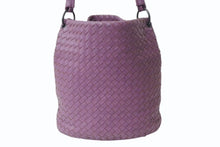 Load image into Gallery viewer, BOTTEGAVENETA ボッテガヴェネタ ハンドバッグ パープル 紫 B00974951B レザー ガンメタ金具 美品 中古 4b002410