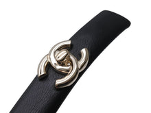 Load image into Gallery viewer, 極美品 CHANEL シャネル ココマーク バレッタ ヘアピン B21S刻印 レザー メタル GP ゴールド ブラック 中古 4b002435