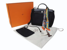 Load image into Gallery viewer, 極美品 HERMES エルメス エールバッグジップPM ショルダーバッグ ハンドバッグ トワルオフィシエ ブラック 中古 4b002451
