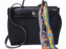 Load image into Gallery viewer, 極美品 HERMES エルメス エールバッグジップPM ショルダーバッグ ハンドバッグ トワルオフィシエ ブラック 中古 4b002451