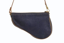 画像をギャラリービューアに読み込む, 極美品 Christian Dior クリスチャンディオール サドルポーチ アクセサリーポーチ ブルー デニム SLO44012 ゴールド金具 中古 4b002475